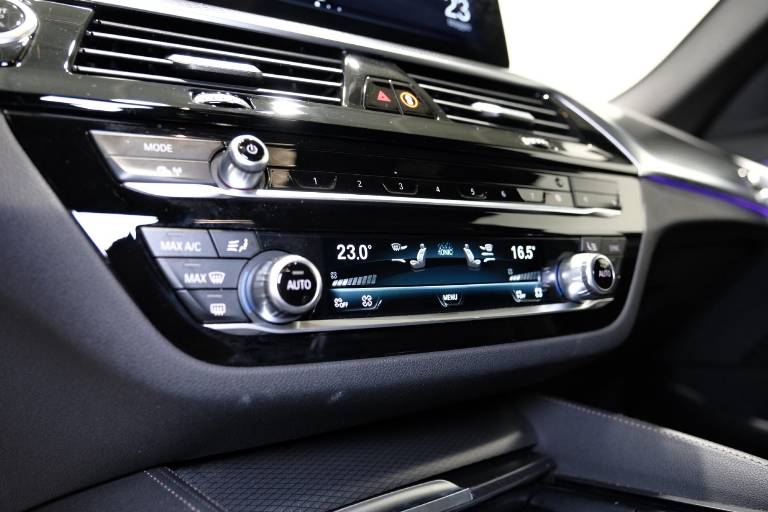 BMW 530 19