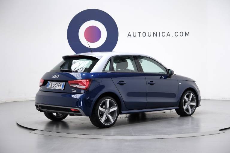 AUDI A1 15