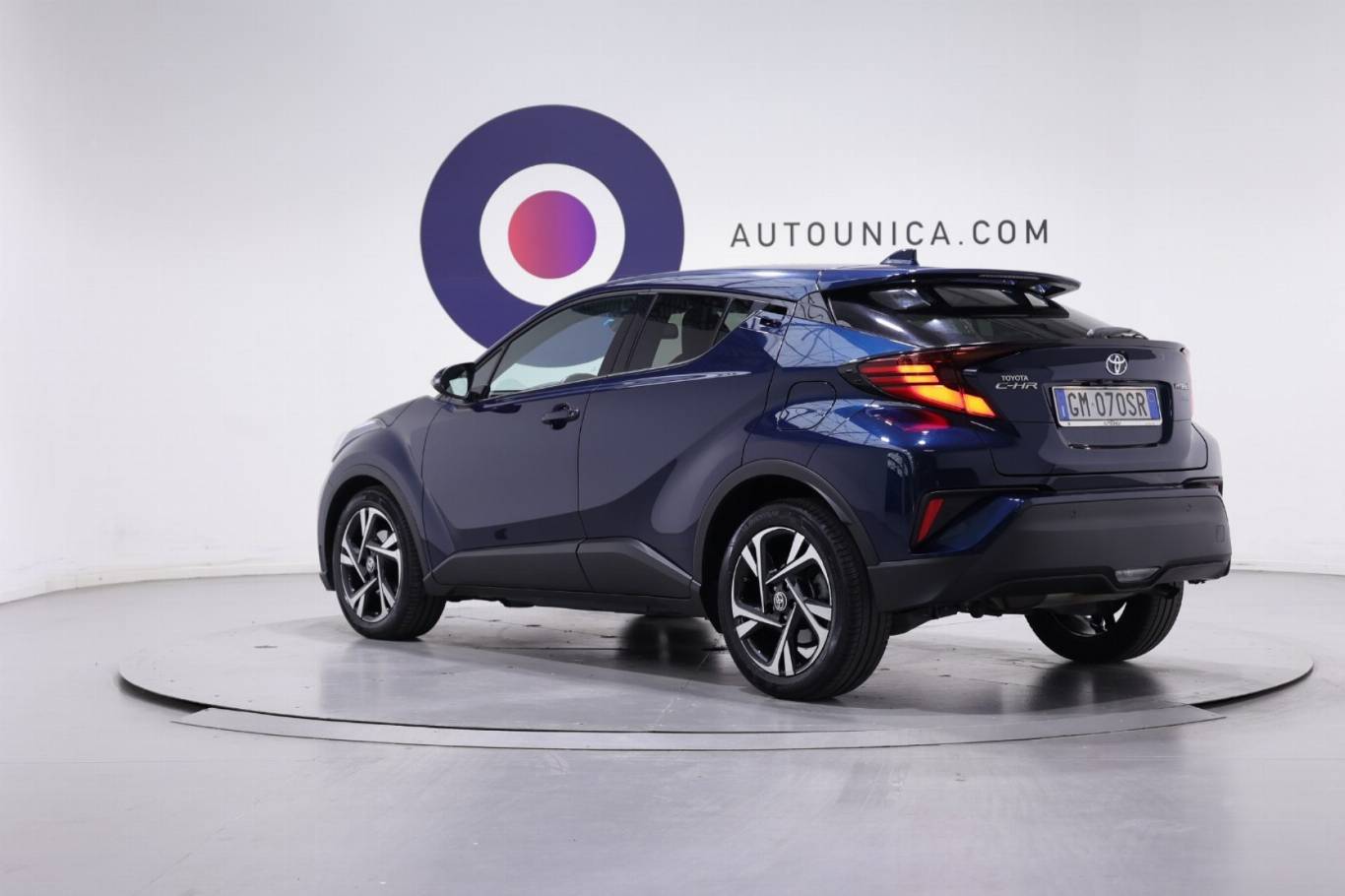 TOYOTA C-HR 16