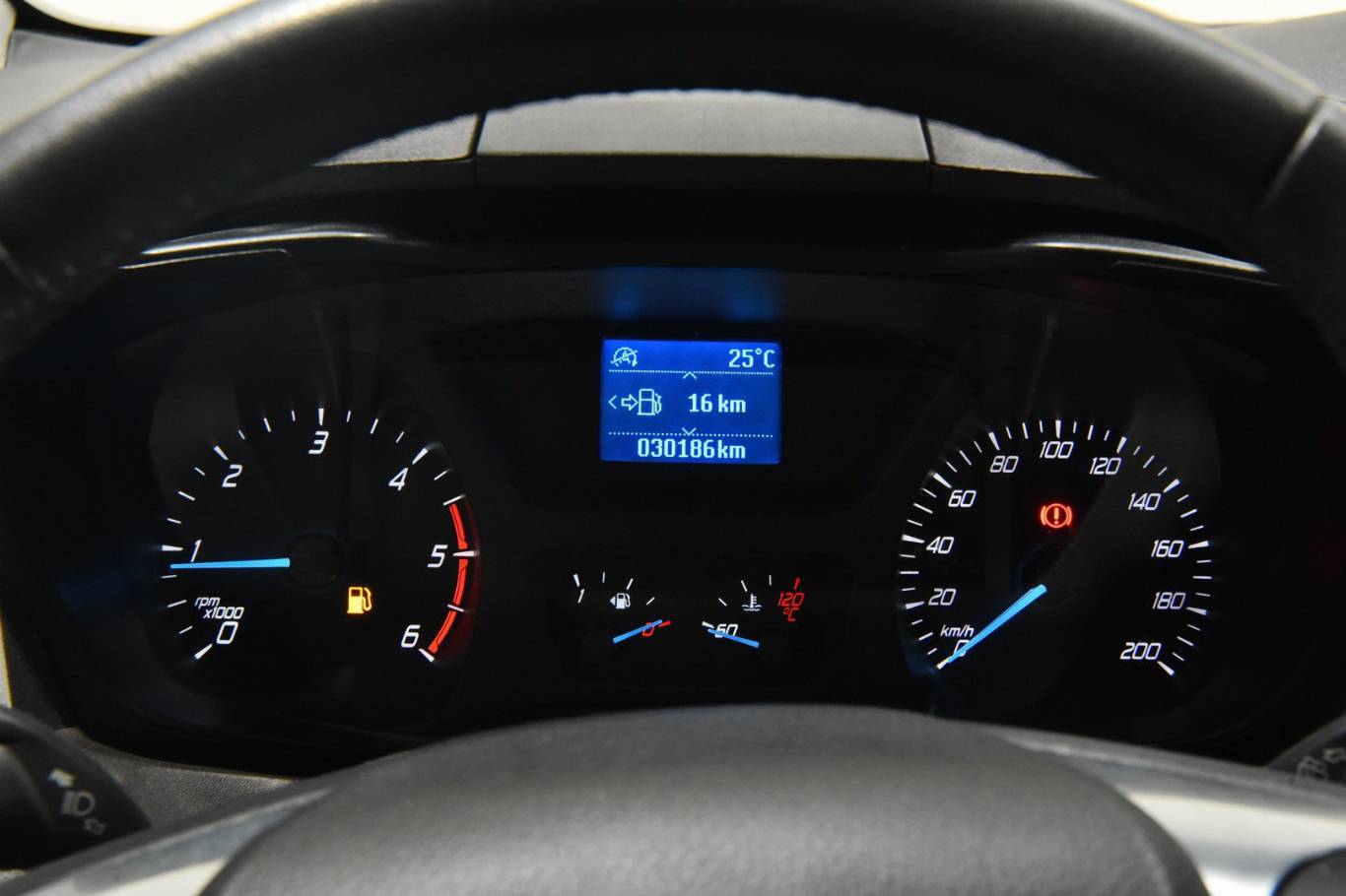 FORD Tourneo Custom 28