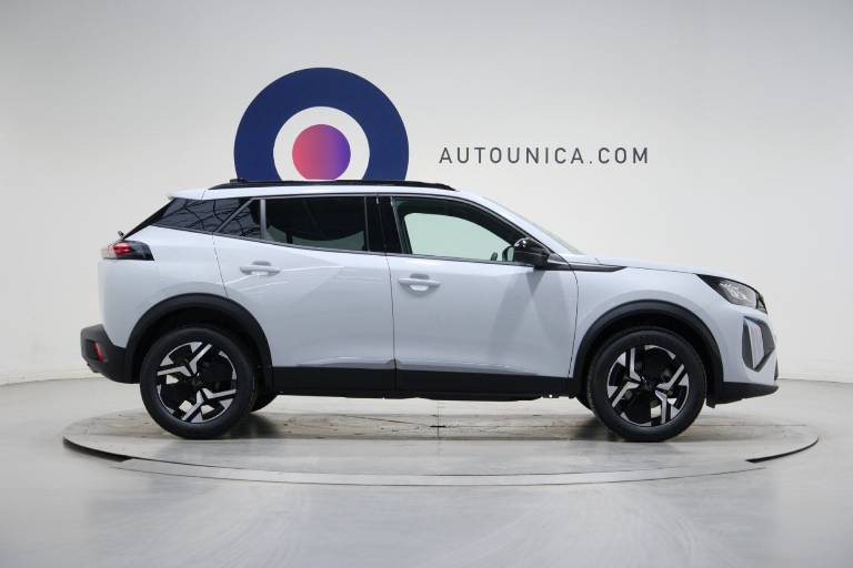 PEUGEOT 2008 4