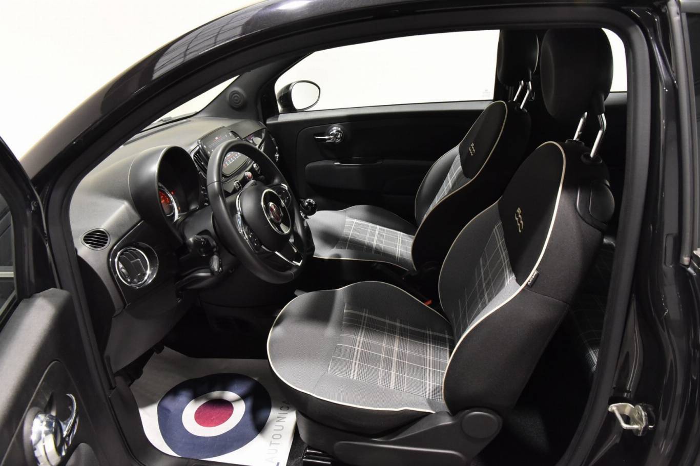 FIAT 500 4