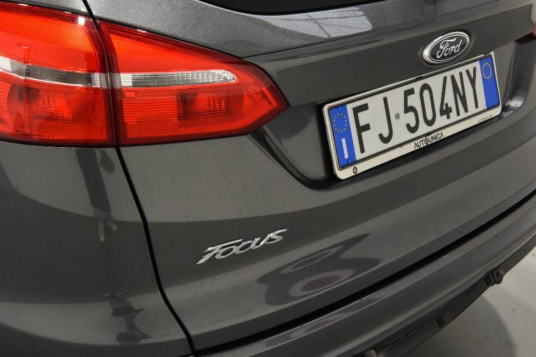 FORD Focus 45
