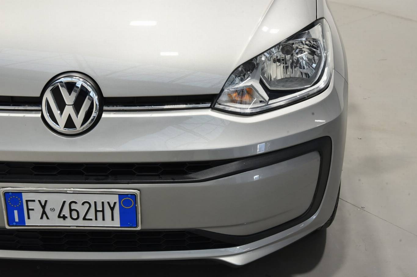 VOLKSWAGEN Up! 14