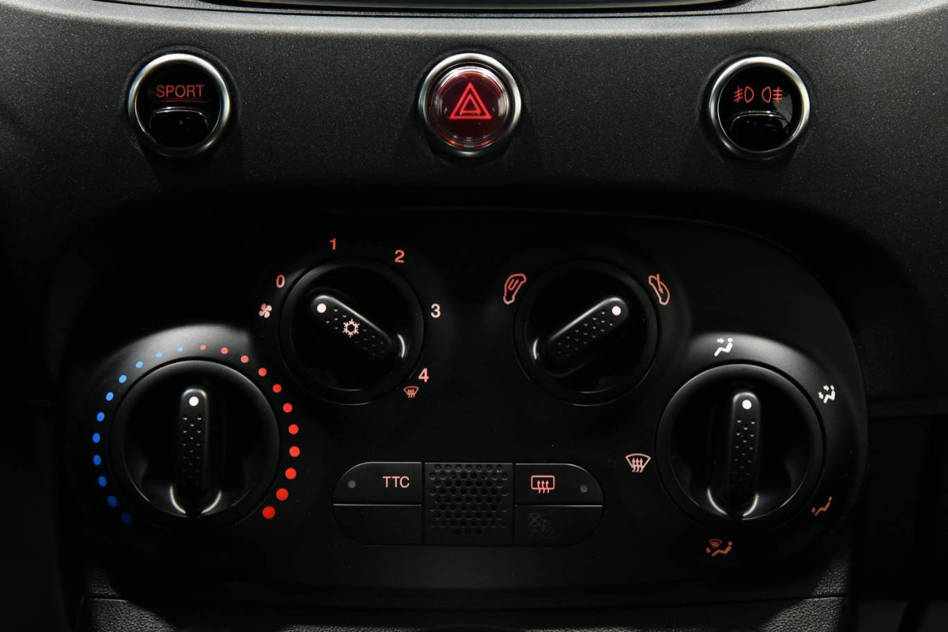 ABARTH 595 Competizione 9