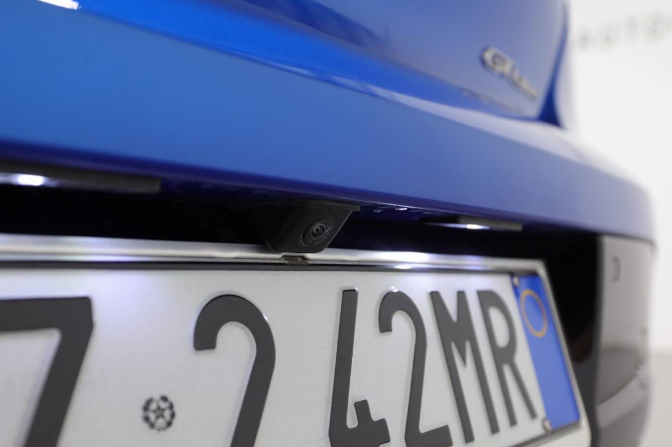 PEUGEOT 208 45