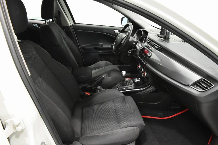 ALFA ROMEO Giulietta 30
