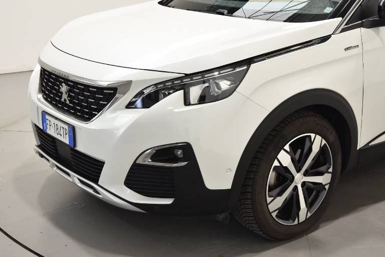 PEUGEOT 3008 40