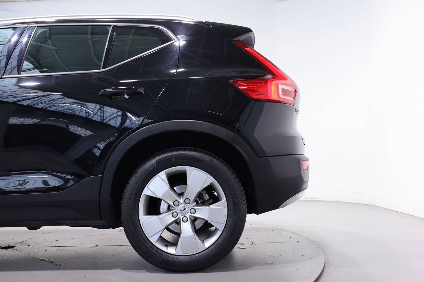 VOLVO XC40 37