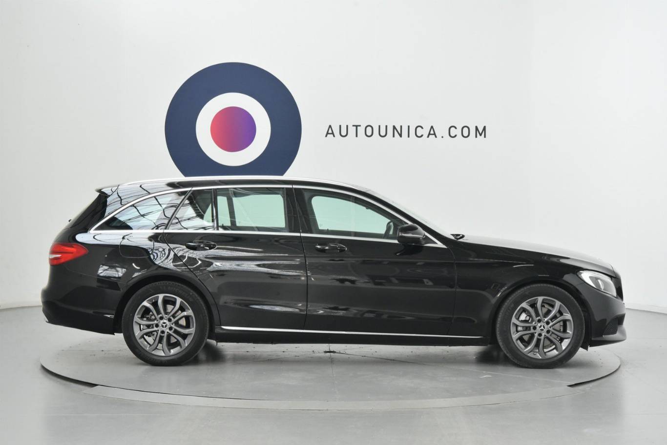 MERCEDES-BENZ C 220 29