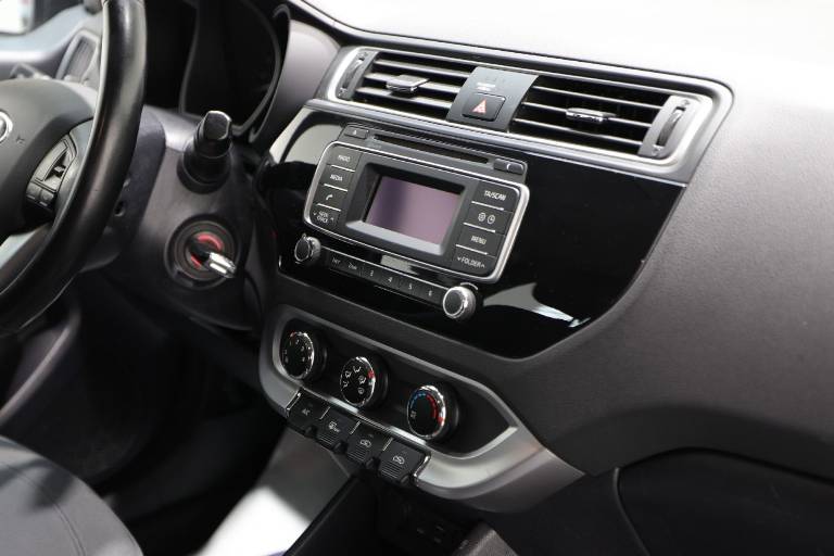 KIA Rio 45