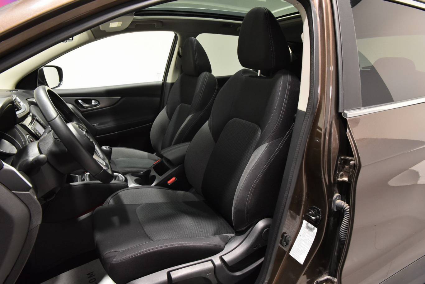 NISSAN Qashqai 4
