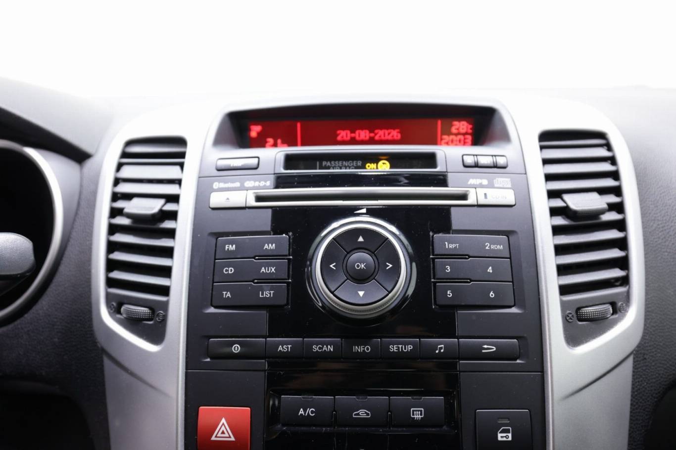 KIA Venga 26
