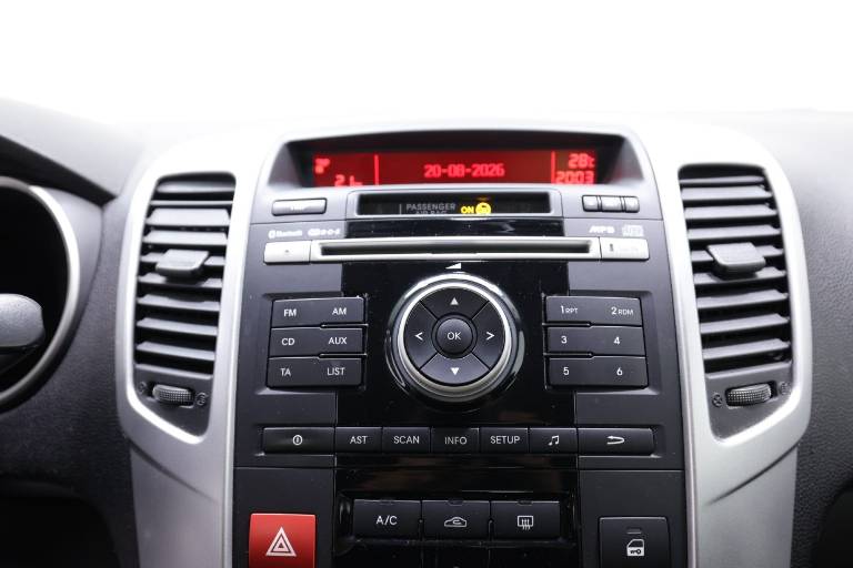 KIA Venga 26