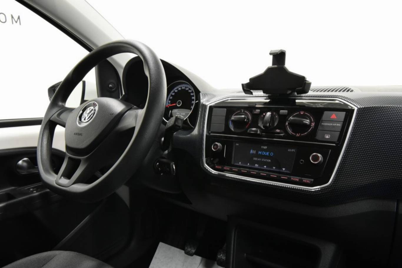 VOLKSWAGEN Up! 27