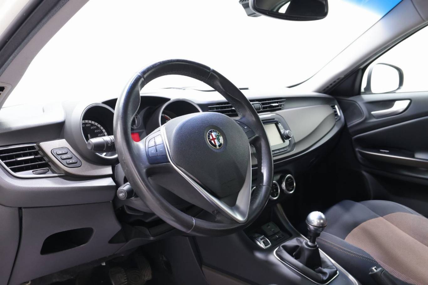 ALFA ROMEO Giulietta 5
