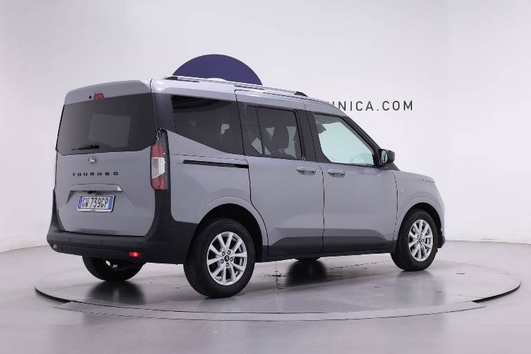 FORD Tourneo Courier 10