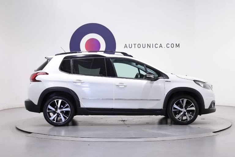 PEUGEOT 2008 4