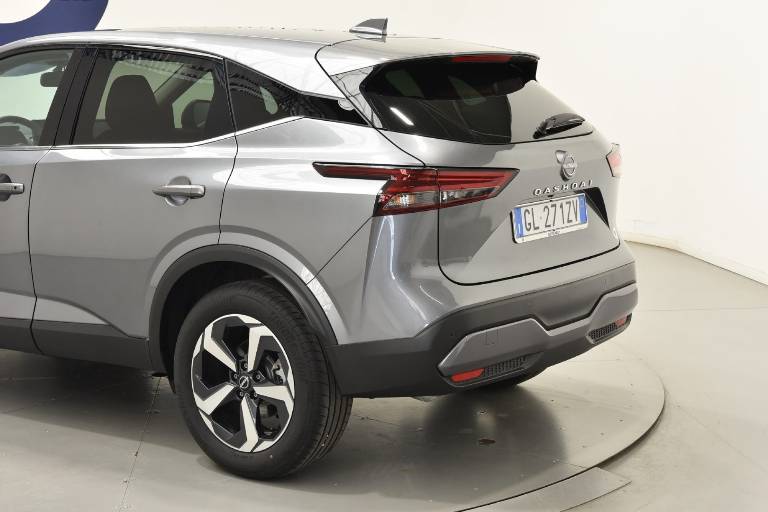 NISSAN Qashqai 24