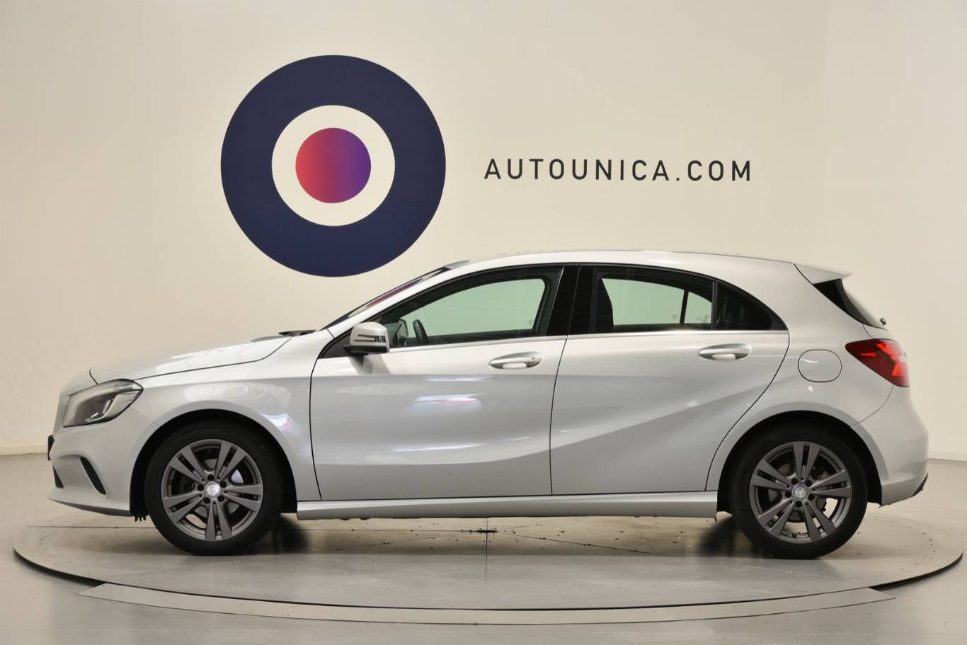 MERCEDES-BENZ A 180 31