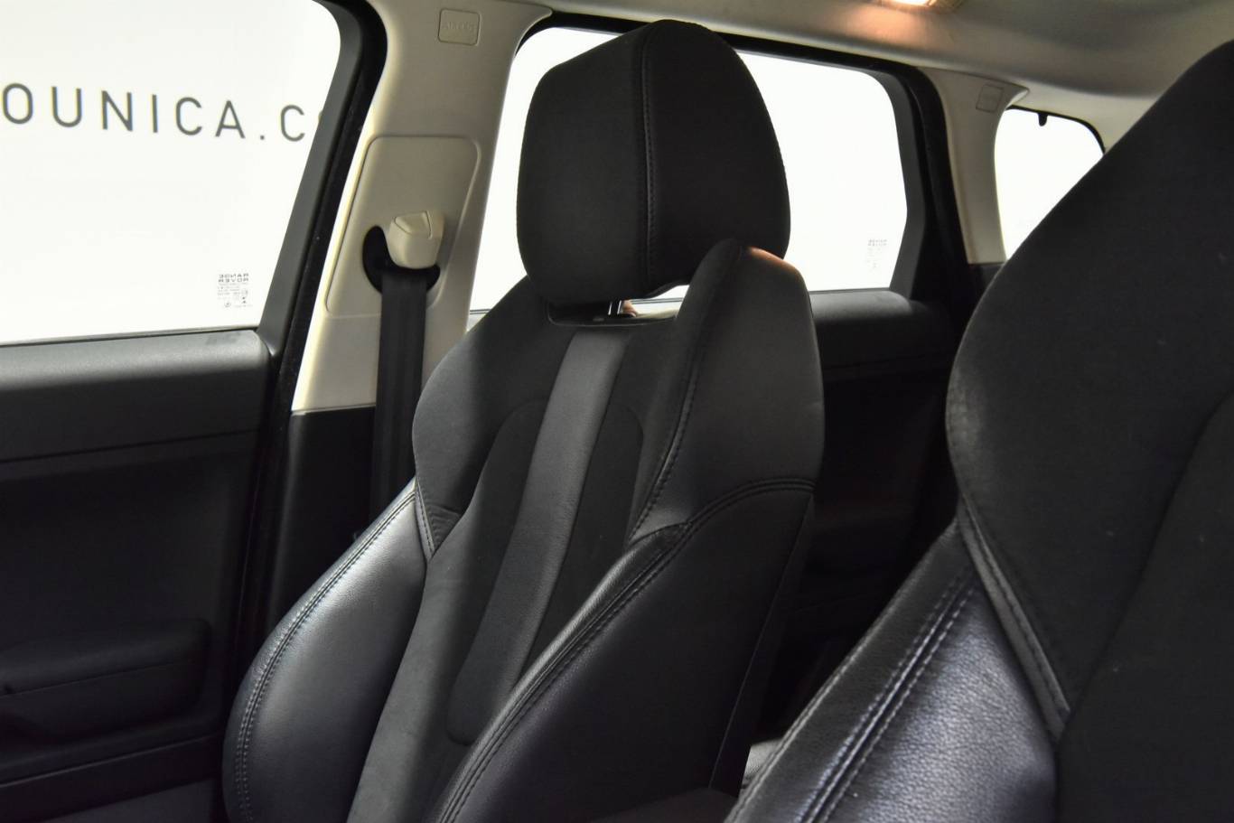 LAND ROVER Range Rover Evoque 45