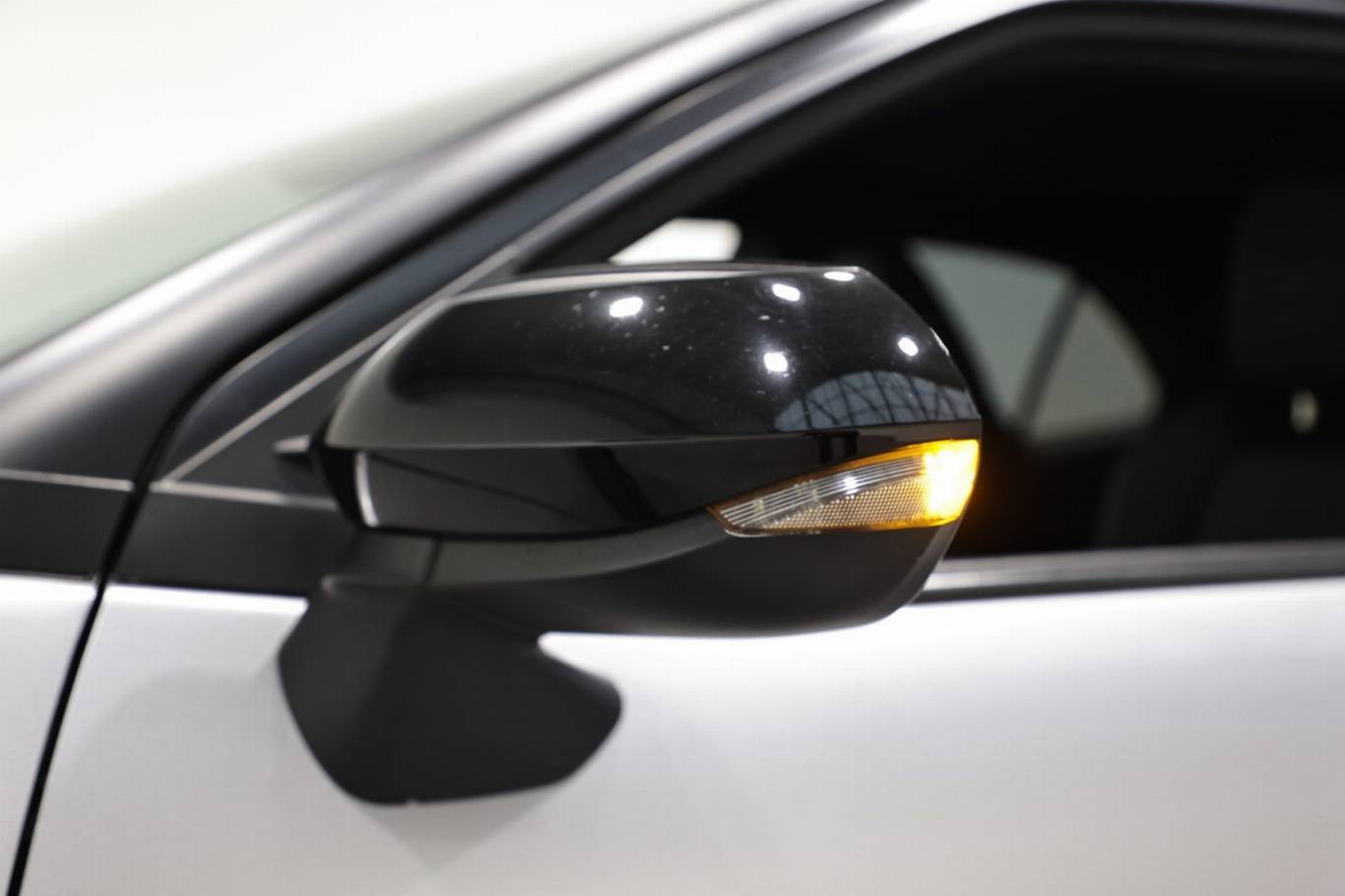 TOYOTA Yaris Cross 54