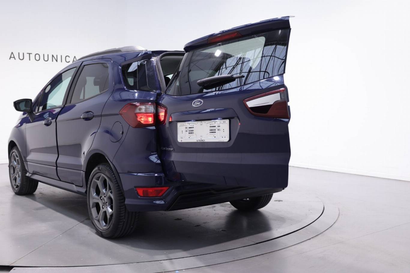 FORD EcoSport 38