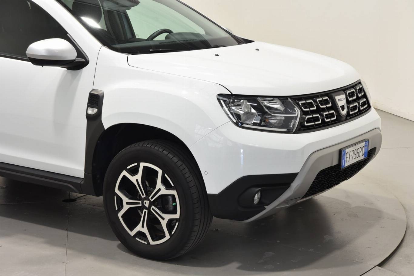 DACIA Duster 16