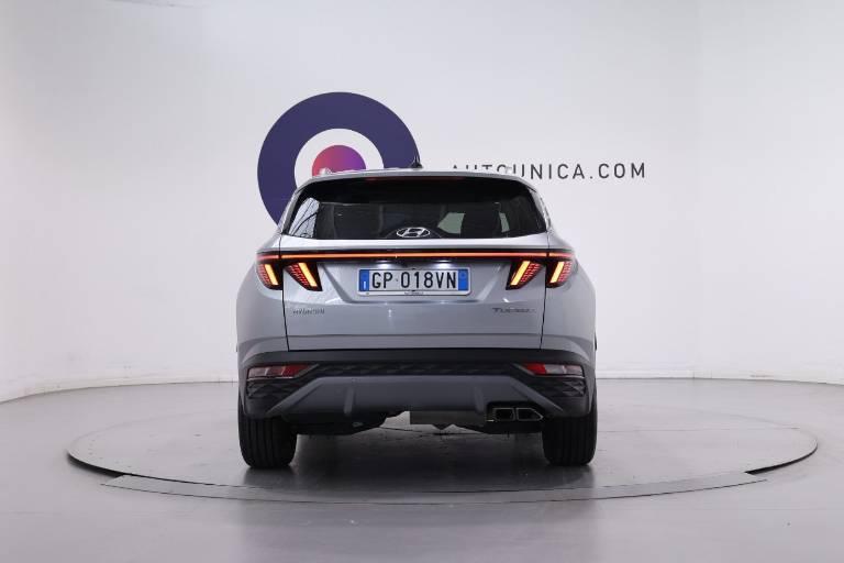 HYUNDAI Tucson 14