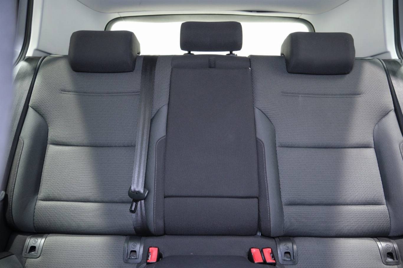 VOLKSWAGEN Golf 35