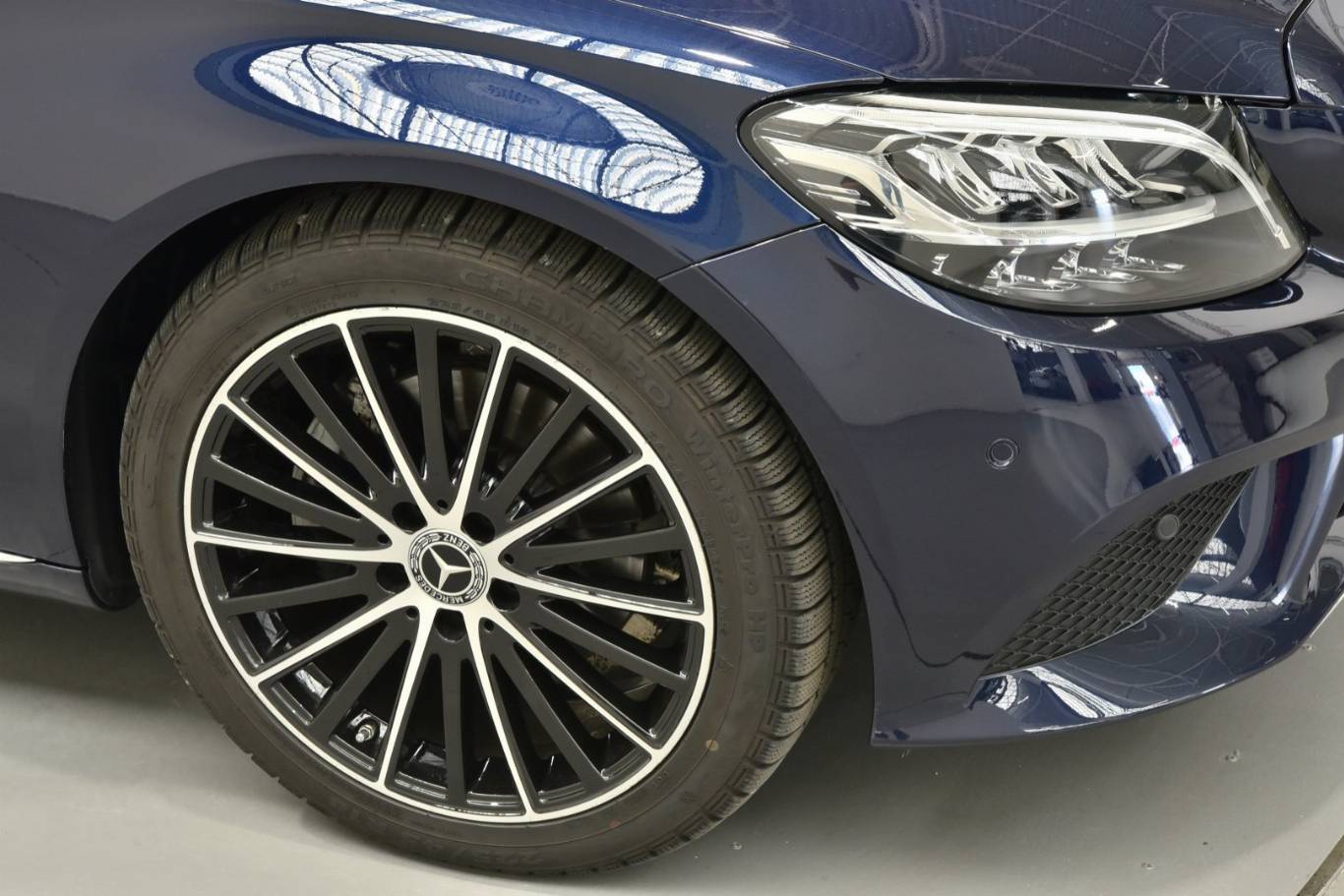 MERCEDES-BENZ C 220 64