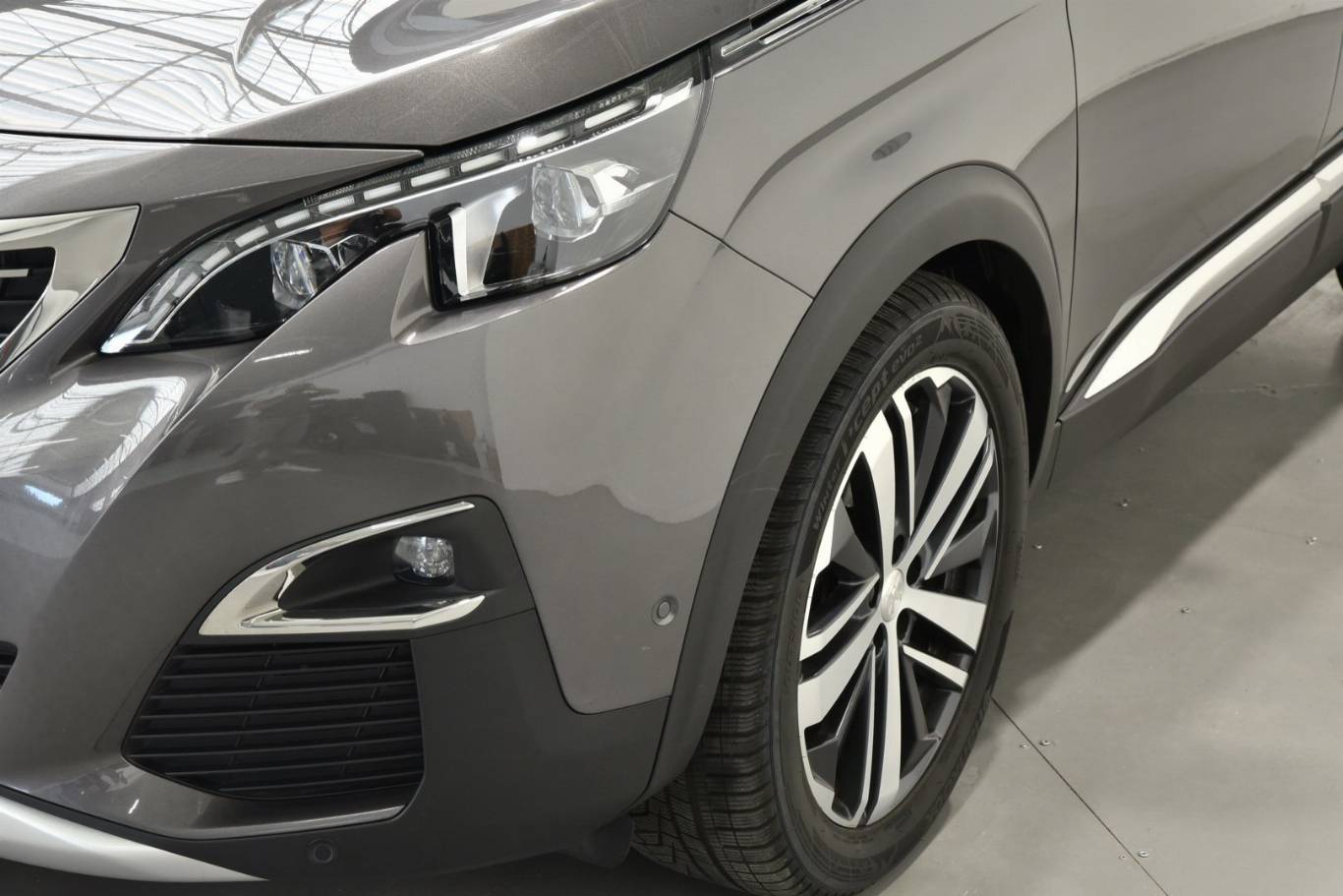 PEUGEOT 3008 65