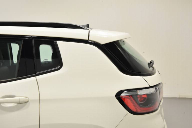 JEEP Compass 44