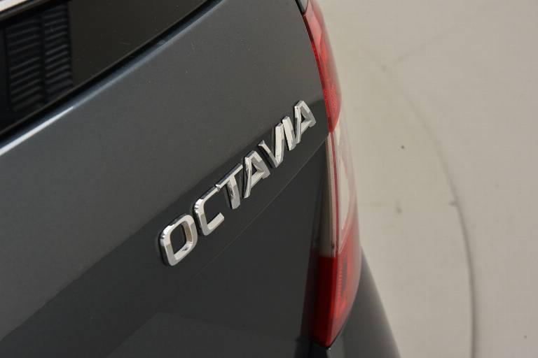 SKODA Octavia 51
