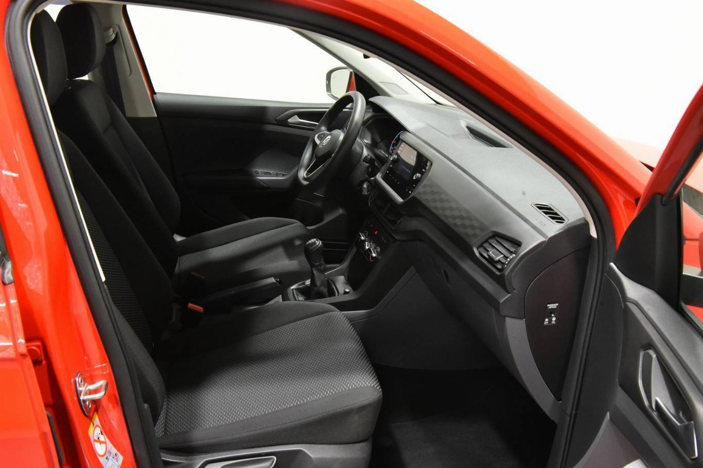 VOLKSWAGEN T-Cross 21