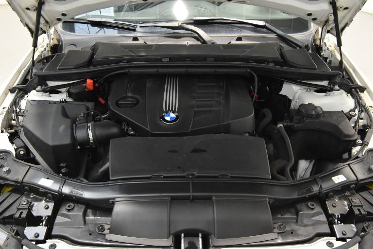 BMW 320 13