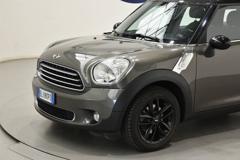 MINI Countryman 16