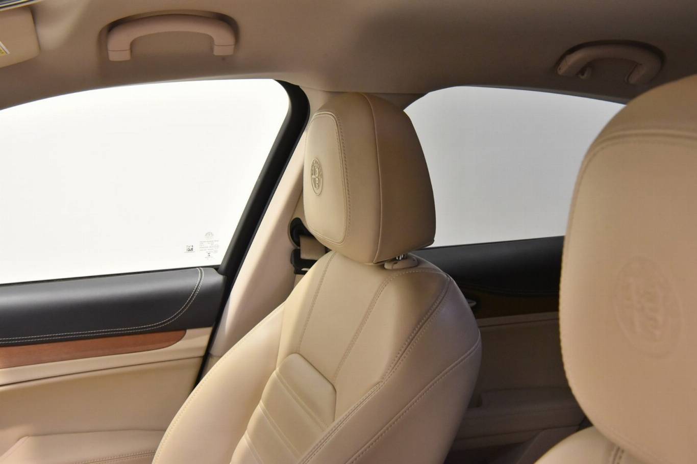 ALFA ROMEO Stelvio 6