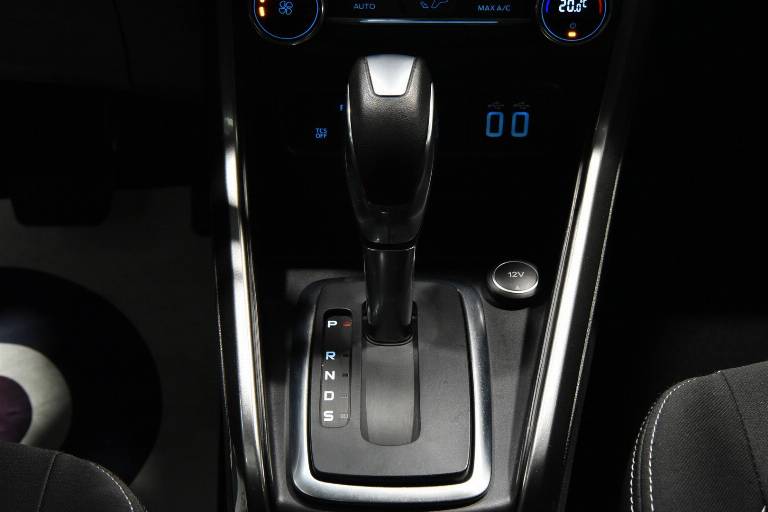 FORD EcoSport 26