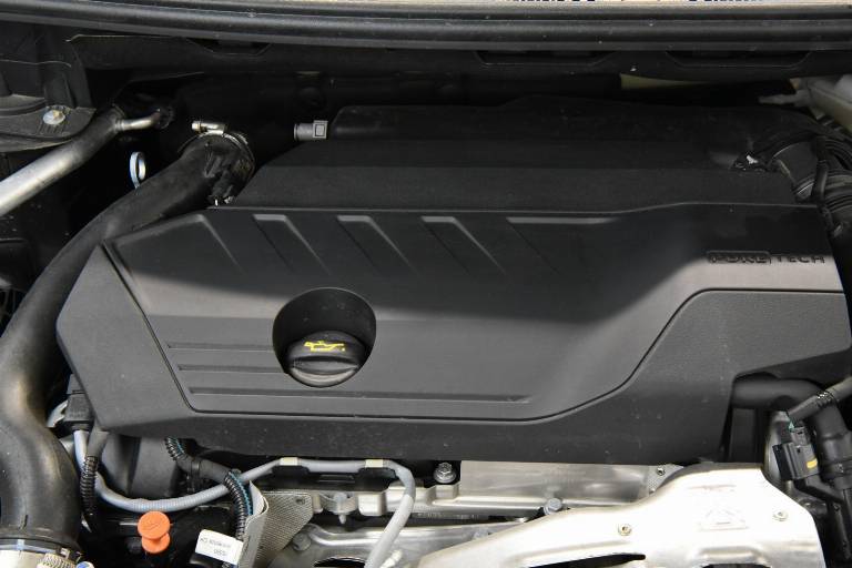 PEUGEOT 5008 14