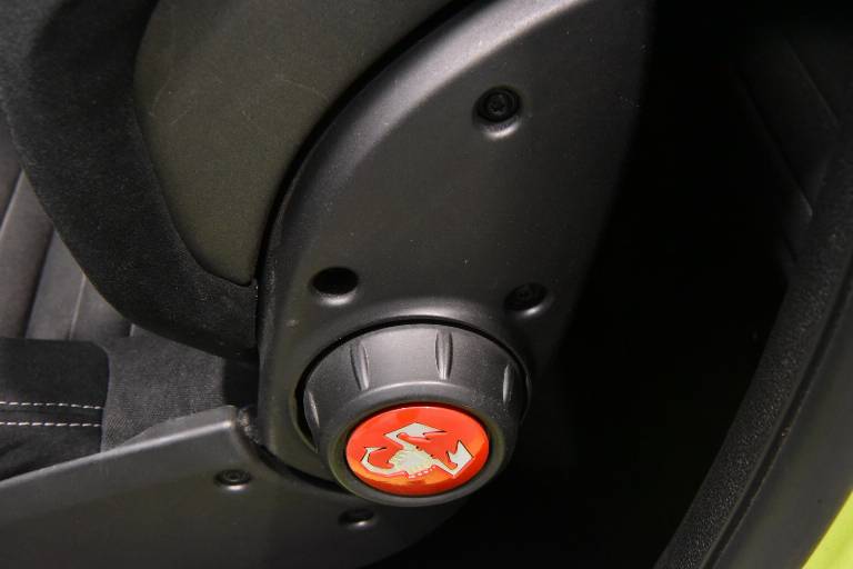 ABARTH 595 Competizione 29