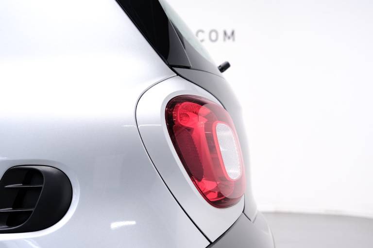 SMART ForFour 44