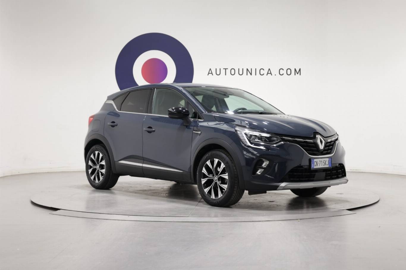 RENAULT Captur 3