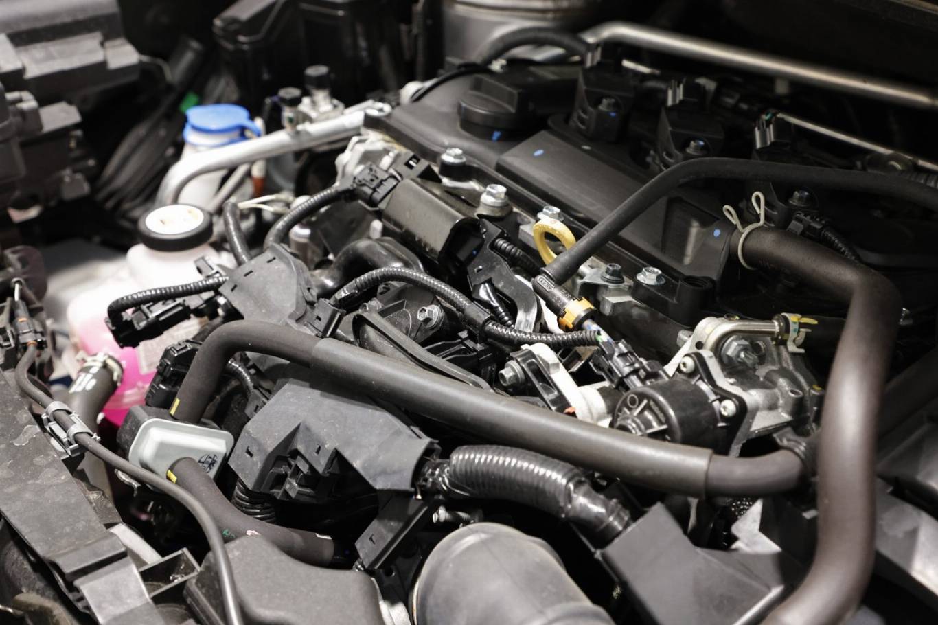 TOYOTA Yaris Cross 57