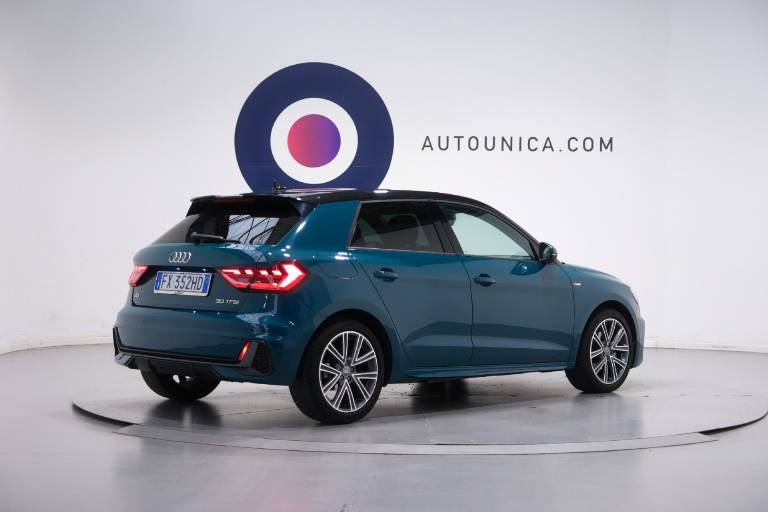 AUDI A1 15