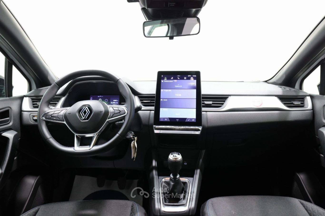 RENAULT Captur 10
