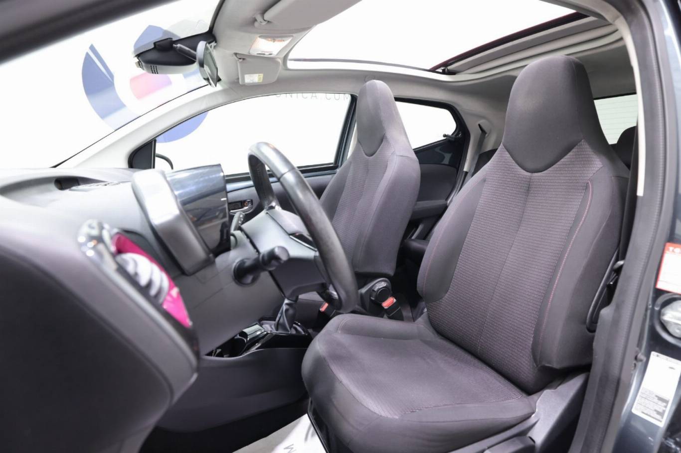 TOYOTA Aygo 6