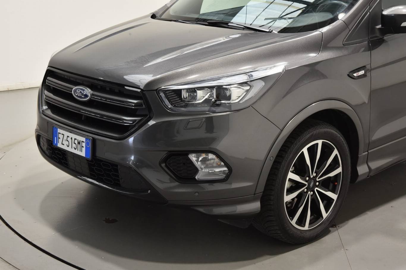 FORD Kuga 40
