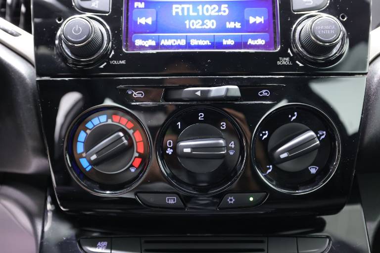 LANCIA Ypsilon 23