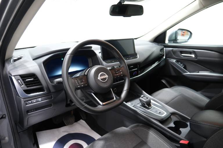 NISSAN Qashqai 5